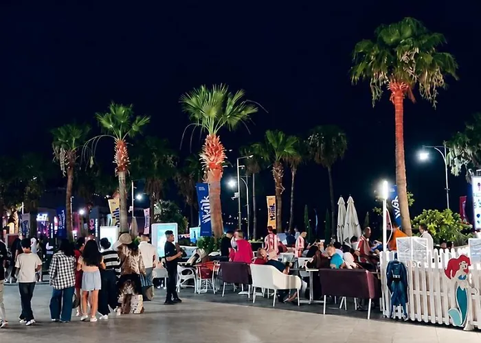 Sea View Porto Pyramid شقة عين السخنة